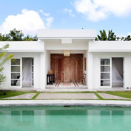 Villa Mutiara Putih By Optimum Bali Villas Σεμινιάκ Δωμάτιο φωτογραφία